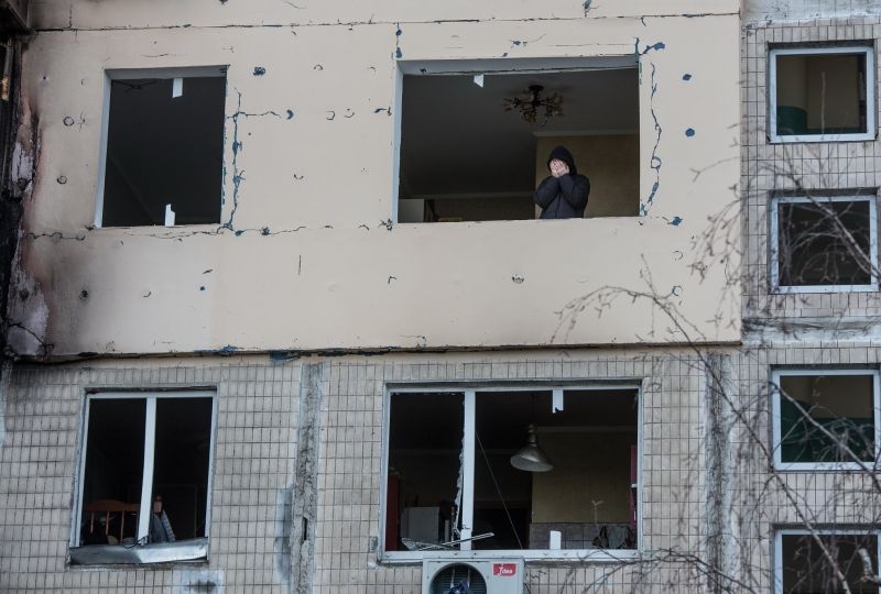 A shelling partially destroyed a block of flats in Obolon district, Kyiv, 14 March 2022